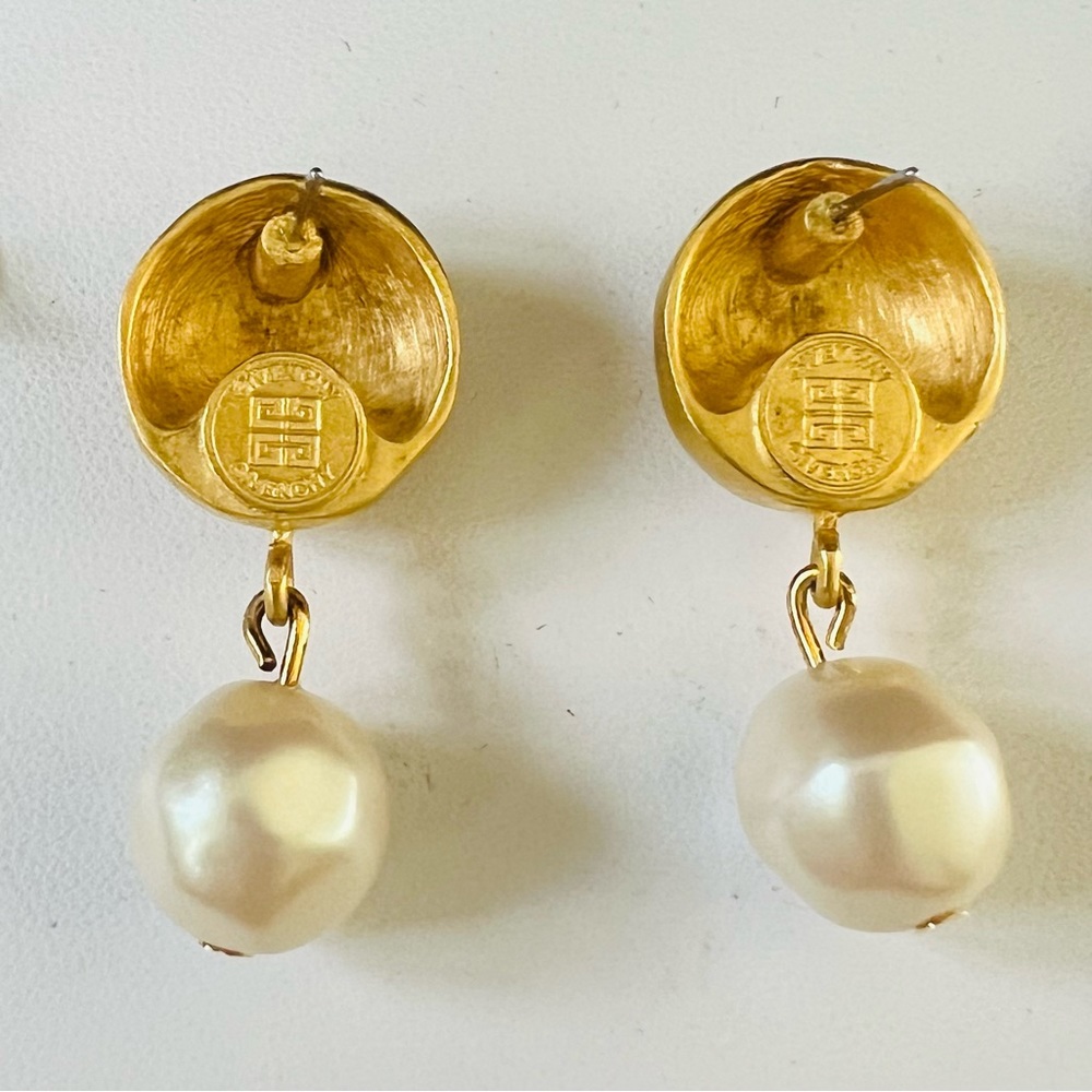 Givenchy Designer Signed Pearl Dangle Earrings - image 5